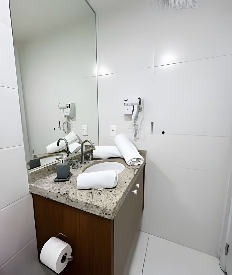 NOVO! Skylux Imponente com Piscina Aquecida e WIFI