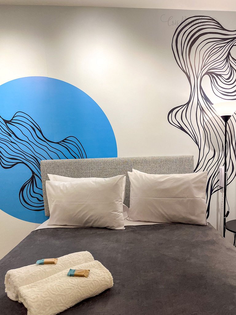 Studio Novo-Sem taxa de limpeza+piscina+Wifi