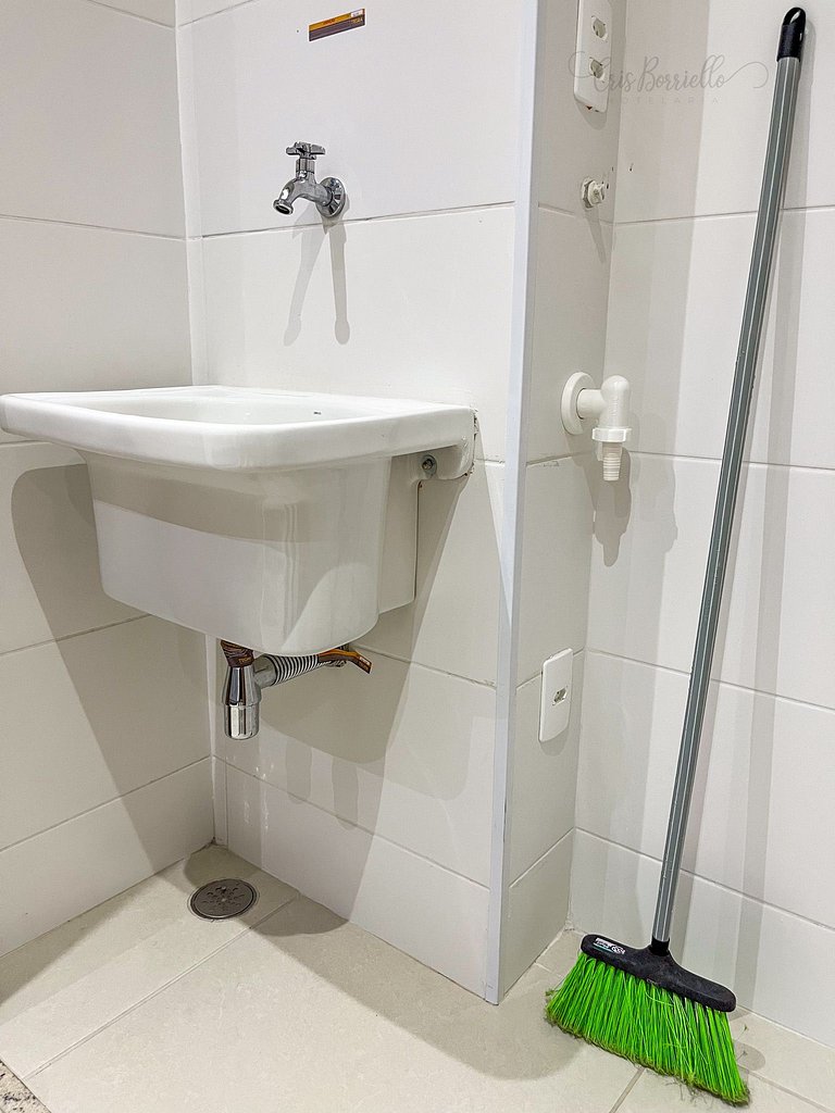 Taxa Inclusa-Studio Varanda+Piscina Aquecida+WIFI