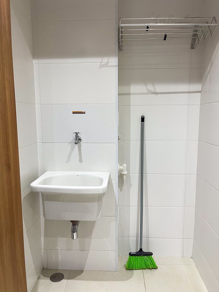 Taxa Inclusa-Studio Varanda+Piscina Aquecida+WIFI