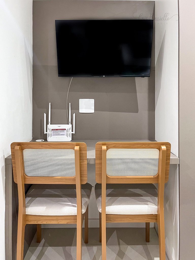 Taxa Inclusa-Studio Varanda+Piscina Aquecida+WIFI