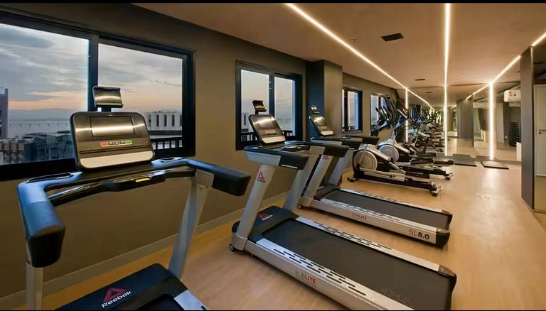 Estúdio Novo-Sem taxa de limpeza+piscina+Wifi