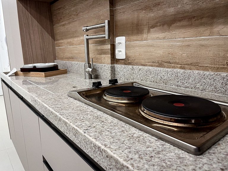 Studio novíssimo no centro c/ piscina aquecida