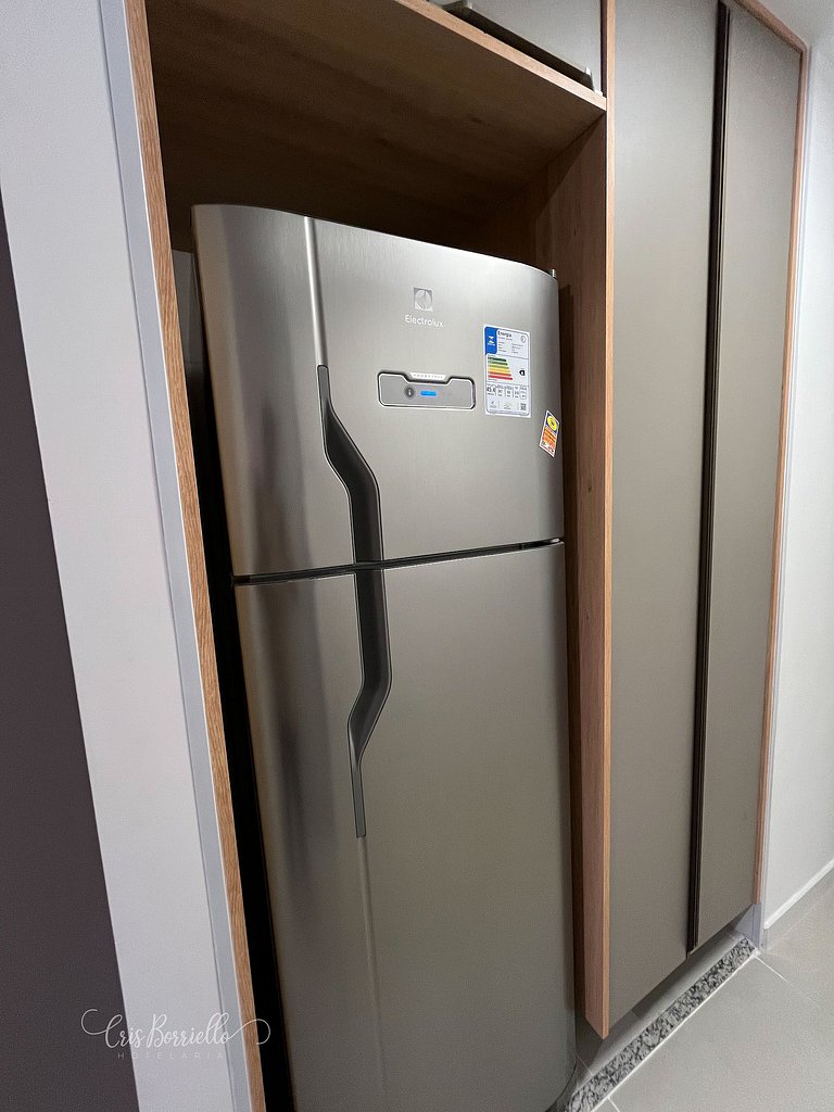 Studio com piscina aquecida em 6 x sem juros