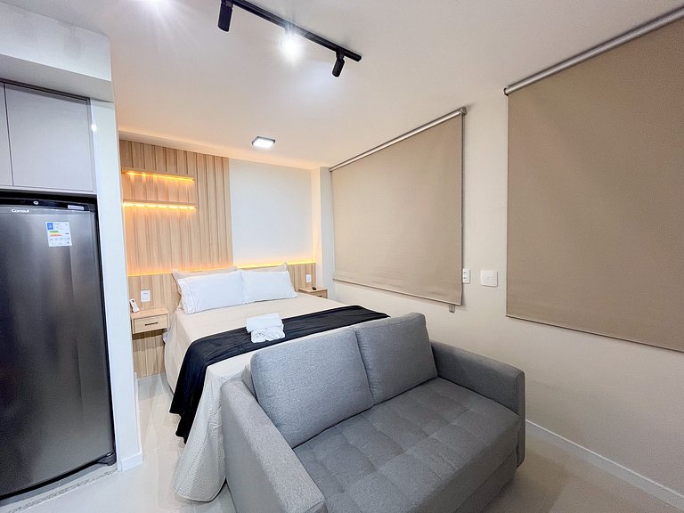 Studio c/ Piscina Aquecida em 6x Sem Juros