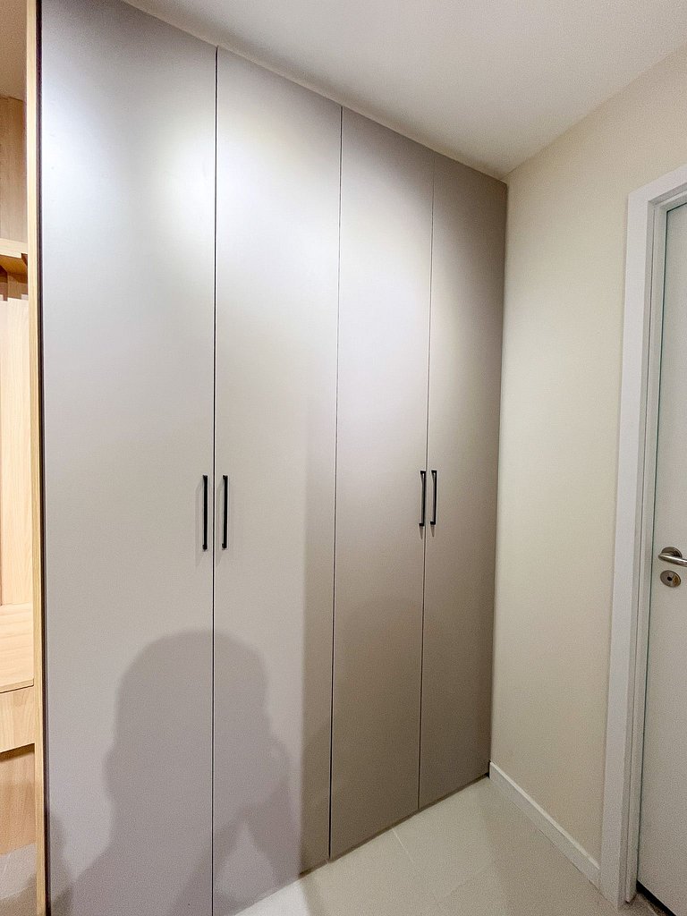 Studio c/ Piscina Aquecida em 6x Sem Juros