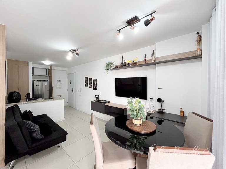 Exclusivo! Novíssimo c/ Piscina Aquecida + WiFi