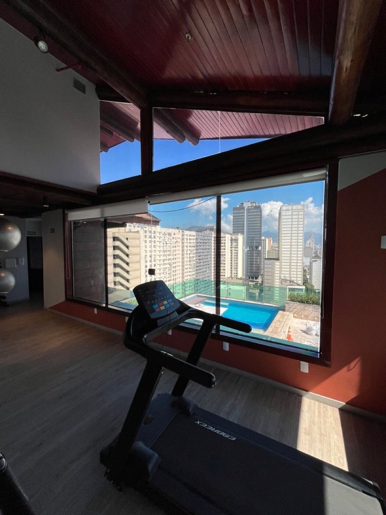 Lindo apartamento completo + piscina com vista