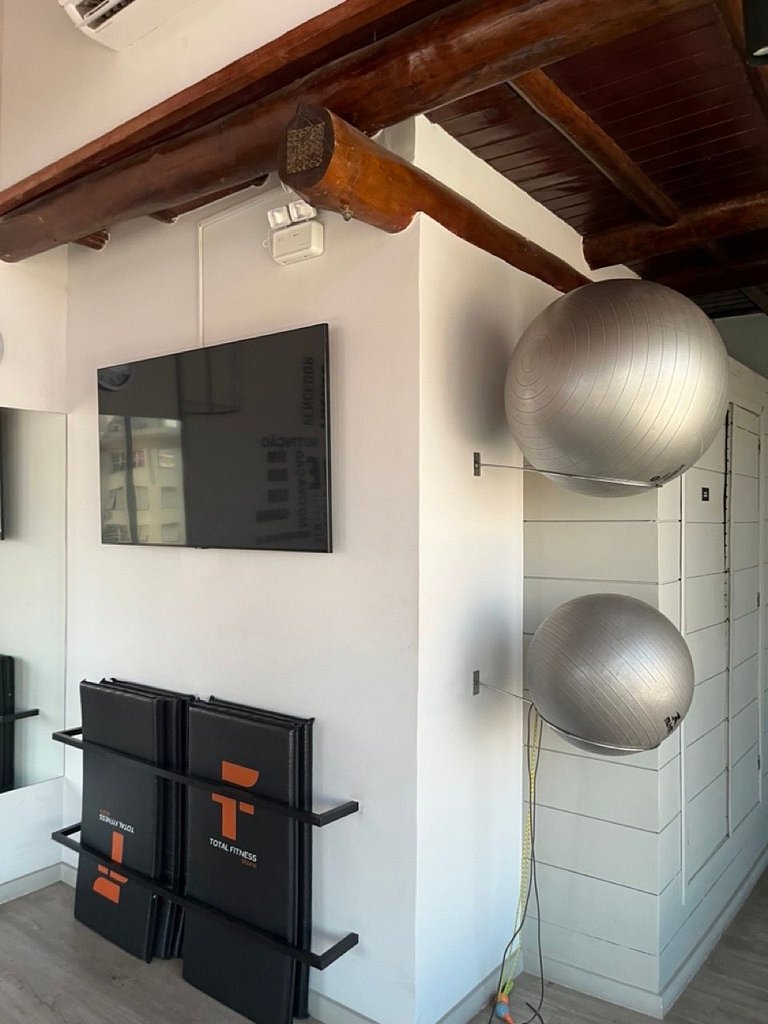 Lindo apartamento completo + piscina com vista