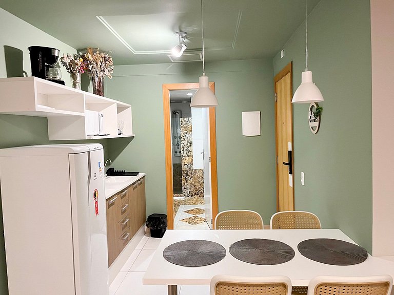 Estúdio amplo com piscina centro do rio