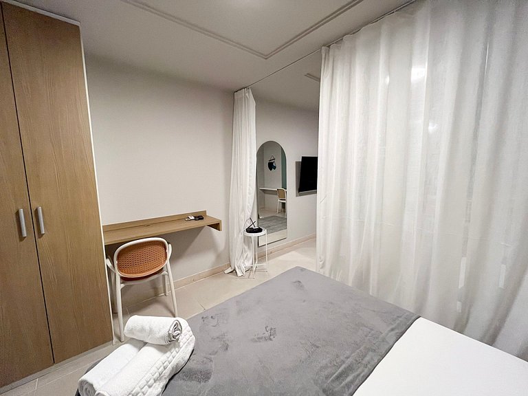 Estúdio amplo com piscina centro do rio