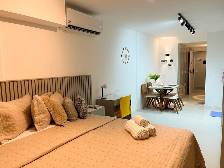 Estudio novíssimo + piscina panorâmica!