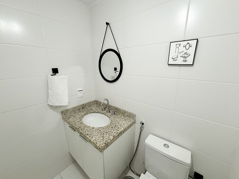 Estúdio com varanda no centro, piscina aquecida