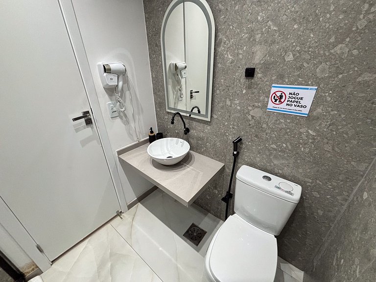 Apartamento com piscina no Centro Histórico Rio