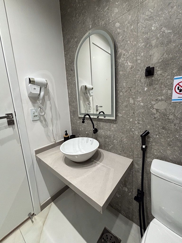 Apartamento com piscina no Centro Histórico Rio